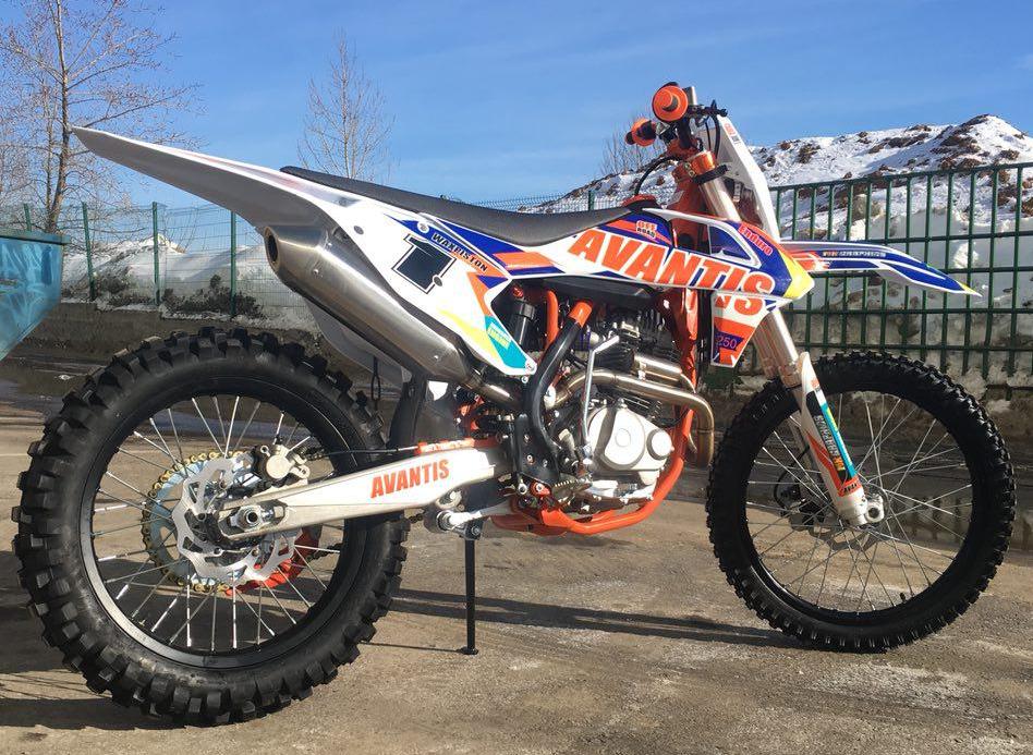 Мотоцикл Avantis Enduro 250