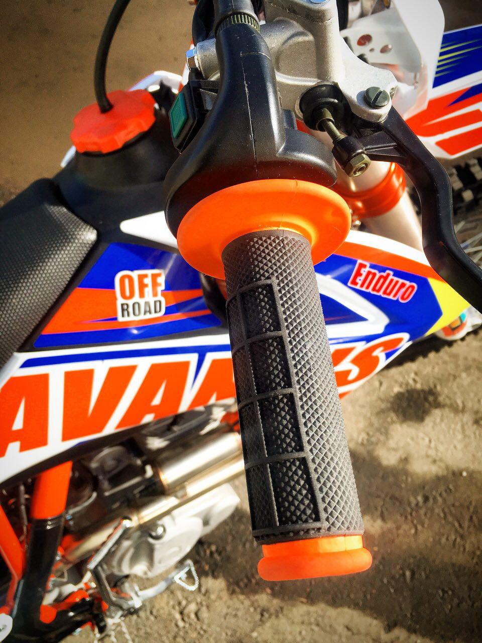 Мотоцикл Avantis Enduro 250