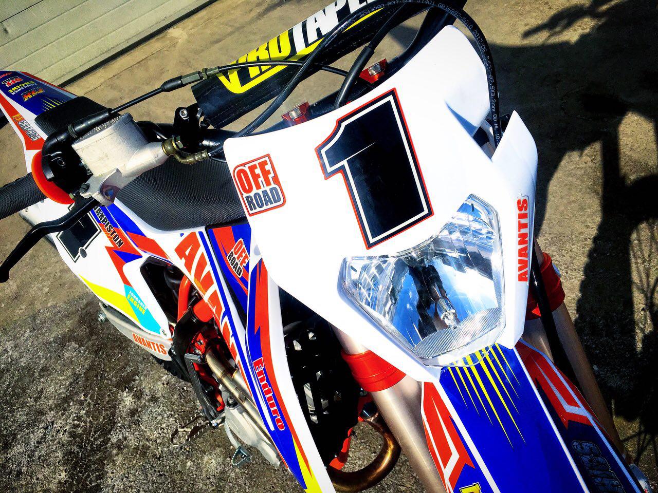 Мотоцикл Avantis Enduro 250